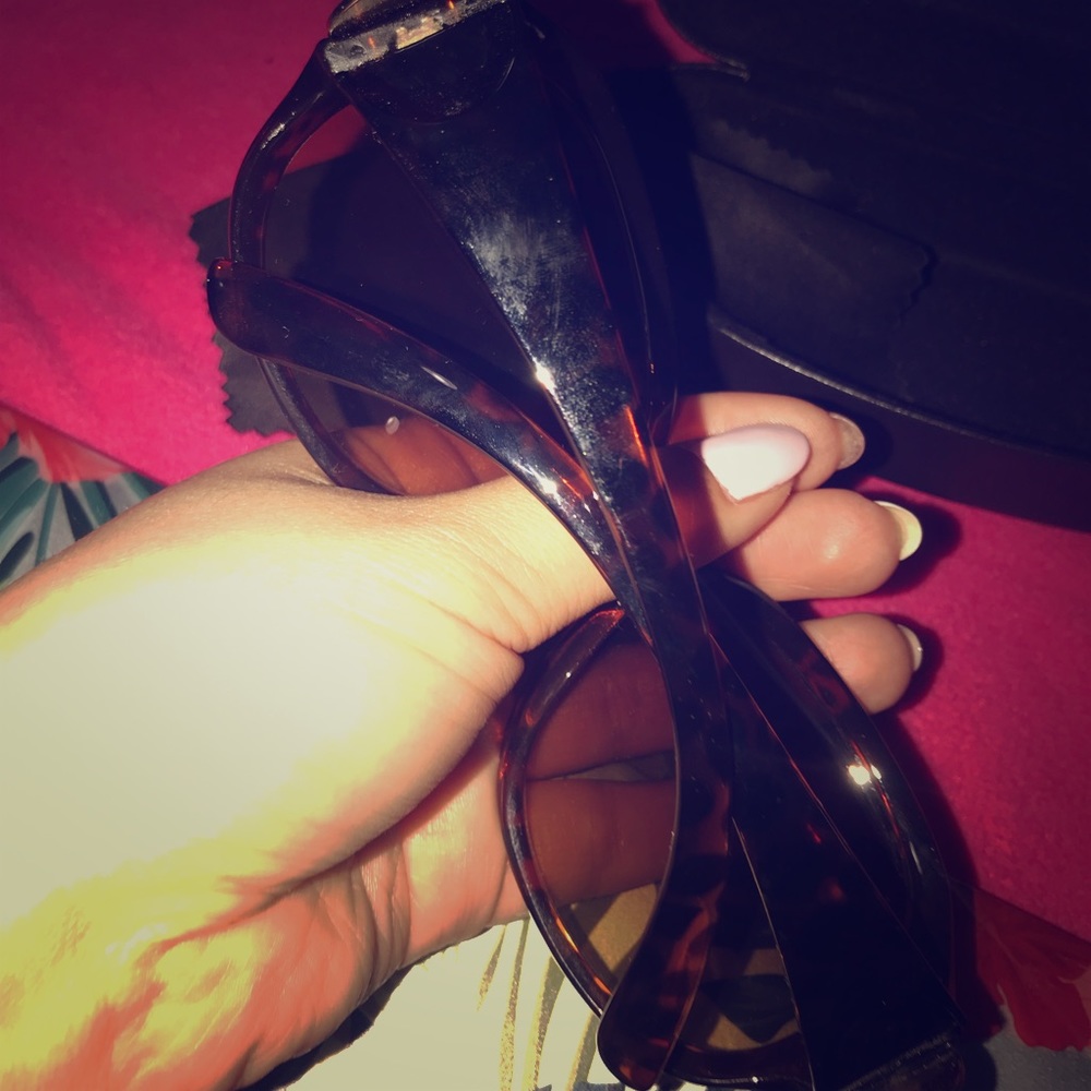 Michael Kors sunglasses. Only worn few times.